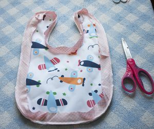 como hacer babero bebe diy patchwork