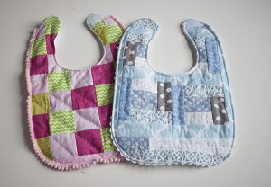 Babero Fácil Para Bebé - DIY Patchwork