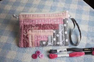 como hacer una cosmetiquera patchwork