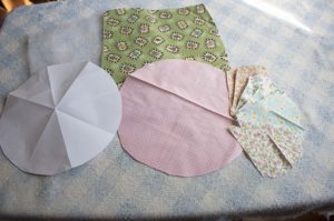 como hacer funda para gafas patchwork